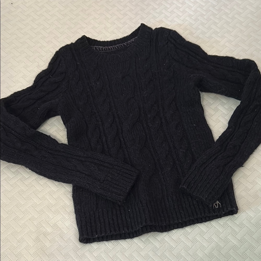 Navy Blue Abercrombie Cable Knit Sweater